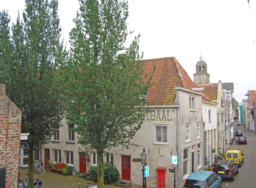 Hotel De Vischpoorte, Hartje Deventer En Aan De Ijssel Room photo